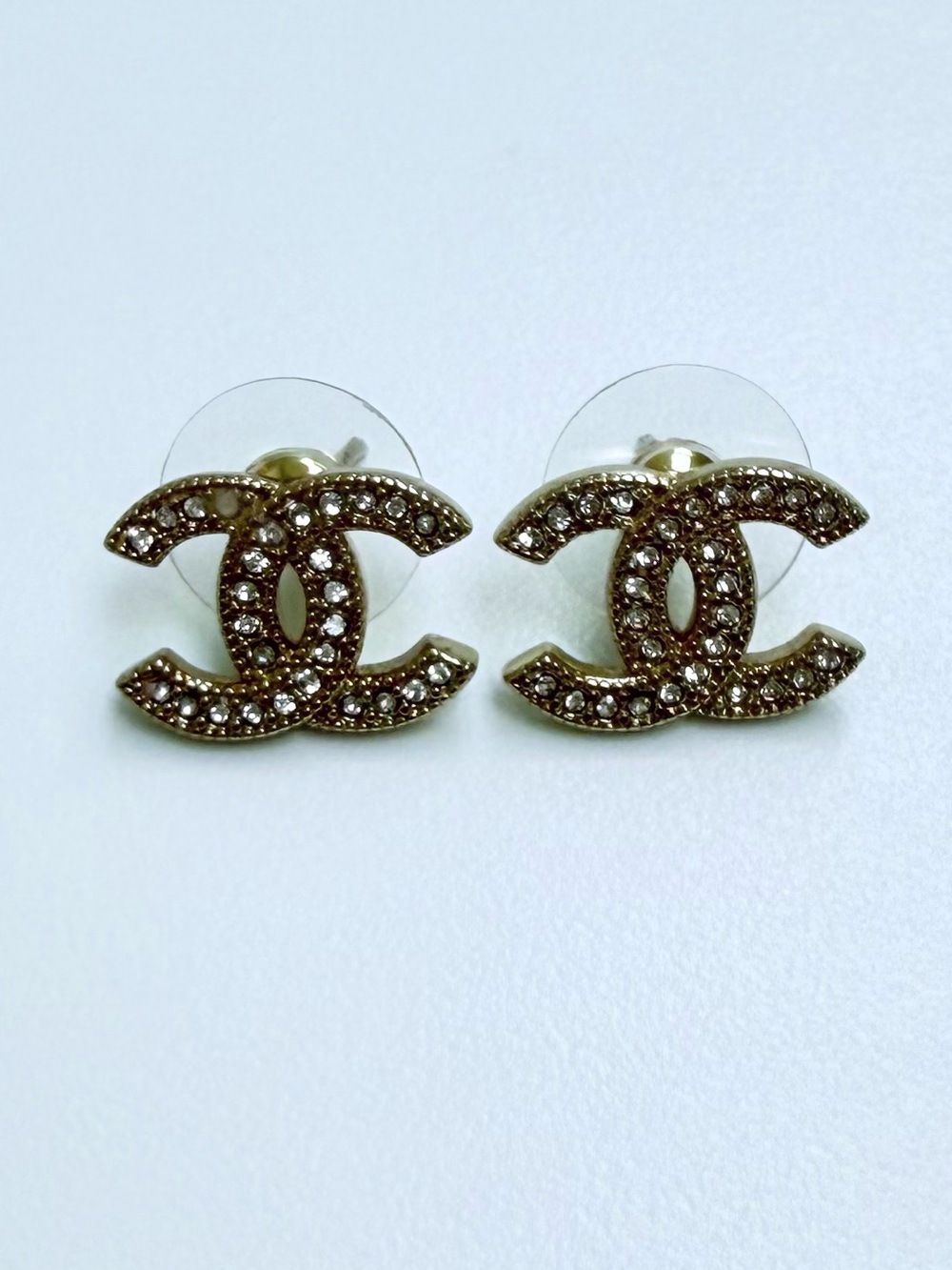 New Chanel small gold earrings
